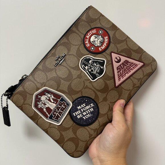 NWT!RARE!Coach x Star Wars Gallery Pouch In Signature Canvas With Patches F88545 - Picture 2 of 11
